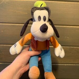 Goofy plush